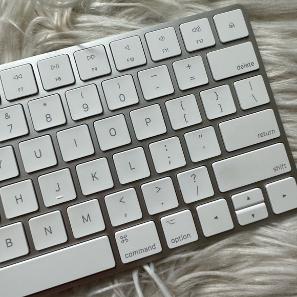 Apple wireless Magic Keyboard - Picture 2 of 5